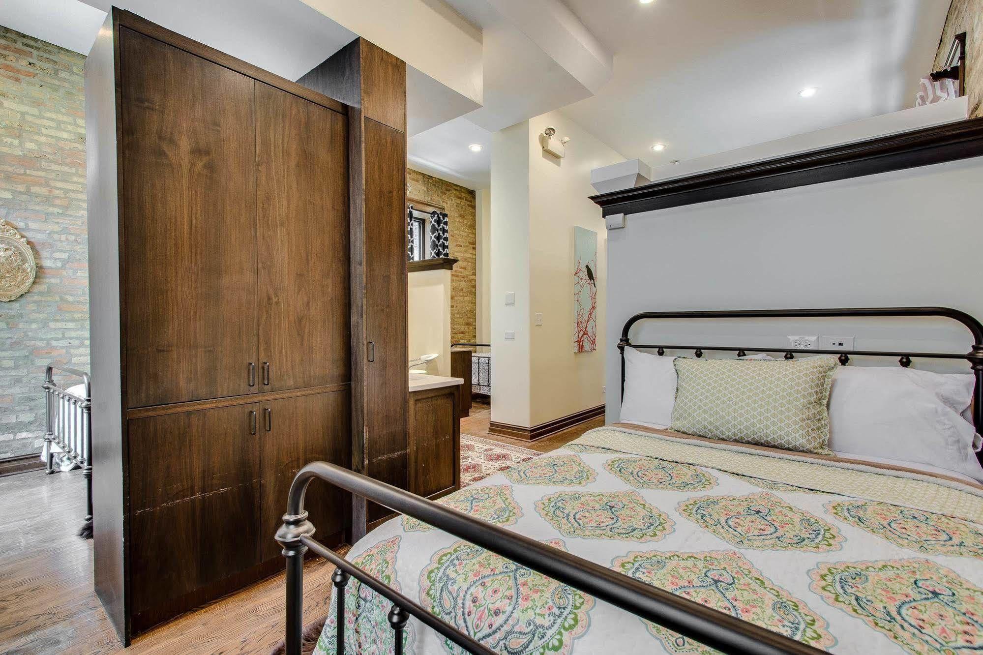 รูบี้ รูม โฮเต็ล แอนด์ สปา - เบด แอนด์ เบรคฟาสต์ - สำหรับผู้ใหญ่เท่านั้น Hotel ชิคาโก ภายนอก รูปภาพ